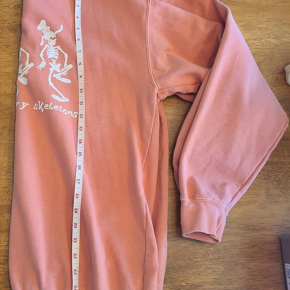 Comfort Colors Coral Sweatshirt - Picture 7 of 11